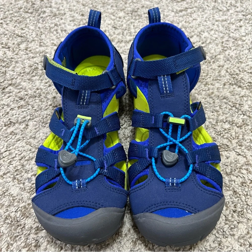 Keen Big Kids Seacamp II CNX Navy and Chartreuse Water Sandal Size 6 - Picture 2 of 10